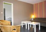 Holiday Home La Lutaine Luc sur Mer