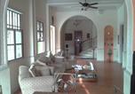 Hotel Amira