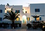 Nikos Hotel